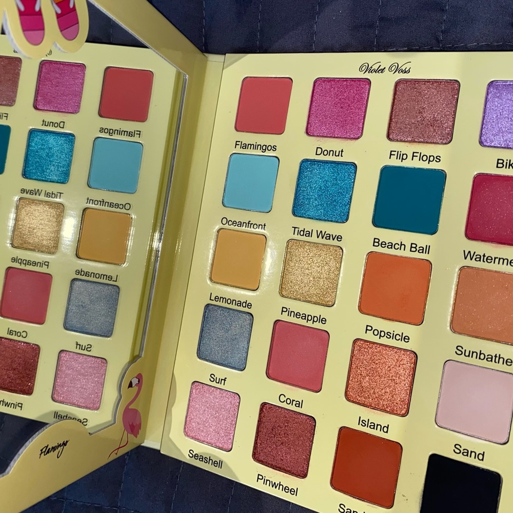Violet Voss Flamingo Palette